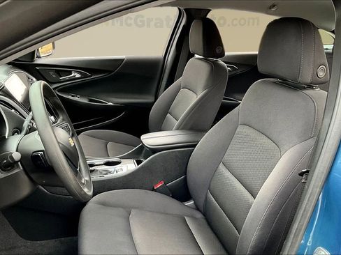 Used 2024 Chevrolet Malibu LT image 19