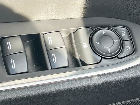 Used 2025 Chevrolet Silverado 1500 RST w/ Dark Appearance Package image 18