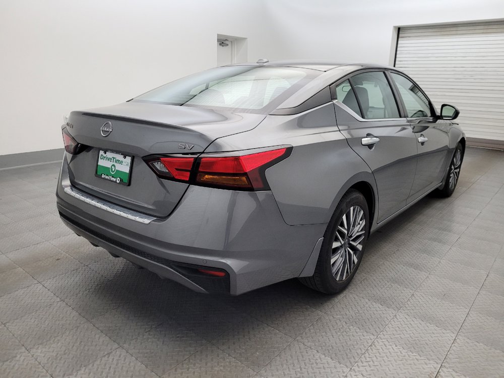 Used 2023 Nissan Altima 2.5 SV FWD image 9