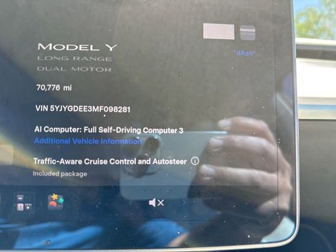 Used 2021 Tesla Model Y Long Range AWD/4WD image 7