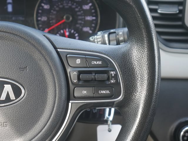 Used 2019 Kia Sportage LX AWD/4WD image 16