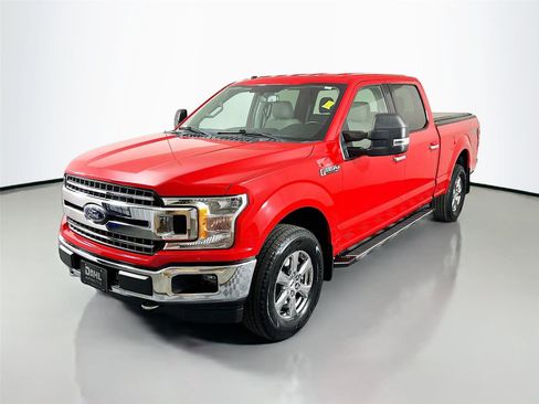 Used 2018 Ford F150 XLT w/ Equipment Group 302A Luxury AWD/4WD image 4