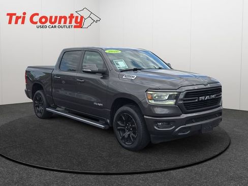 Used 2020 RAM 1500 Big Horn AWD/4WD image 1