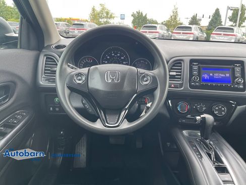 Used 2020 Honda HR-V LX image 24