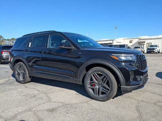 New 2026 Ford Explorer ST-Line video 2