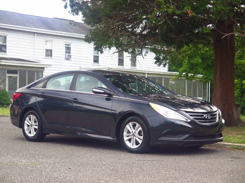Used 2014 Hyundai Sonata GLS w/ Popular Equipment Group 2 FWD image 6