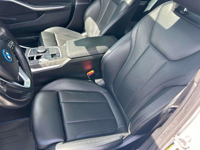 Used 2023 BMW 330e xDrive AWD/4WD image 26