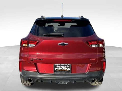 Used 2022 Chevrolet TrailBlazer RS w/ Sun and Liftgate Package image 5