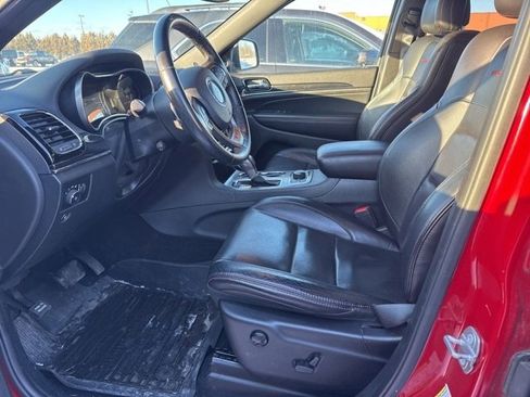 Used 2020 Jeep Grand Cherokee Trailhawk w/ Trailhawk Luxury Group image 4