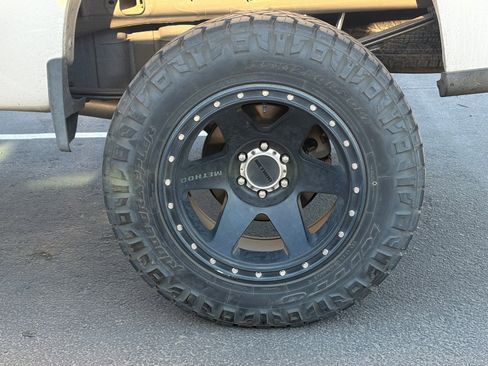 Used 2021 Chevrolet Silverado 1500 LT image 6