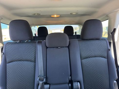 Used 2013 Dodge Journey SE image 18