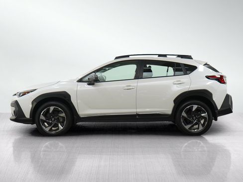 Used 2024 Subaru Crosstrek 2.5i Limited w/ Crosstrek Mirror Package AWD/4WD image 2