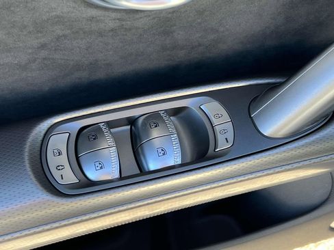 New 2024 Genesis GV60 Performance image 16