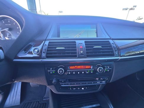 Used 2014 BMW X6 xDrive35i w/ Premium Package image 19