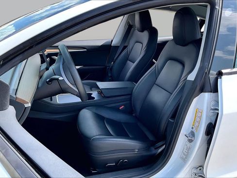 Used 2023 Tesla Model 3 Standard Range RWD image 6