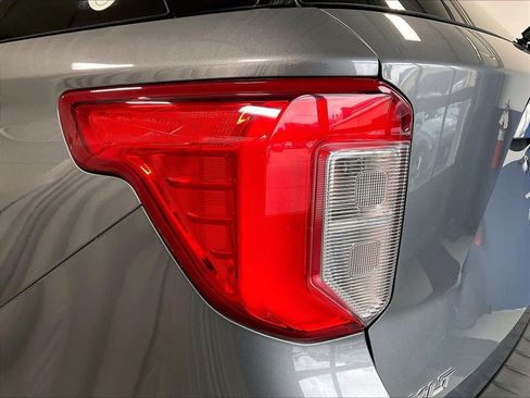 Used 2023 Ford Explorer XLT w/ Equipment Group 202A AWD/4WD image 35