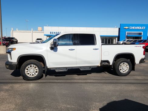 Used 2020 Chevrolet Silverado 2500 LTZ w/ LTZ Plus Package image 2
