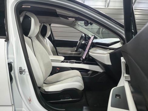 Used 2023 Fisker Ocean Extreme image 15