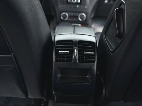 Used 2013 Mercedes-Benz GLK 350 2WD image 20