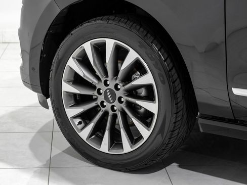 Used 2021 Lincoln Navigator Reserve image 59