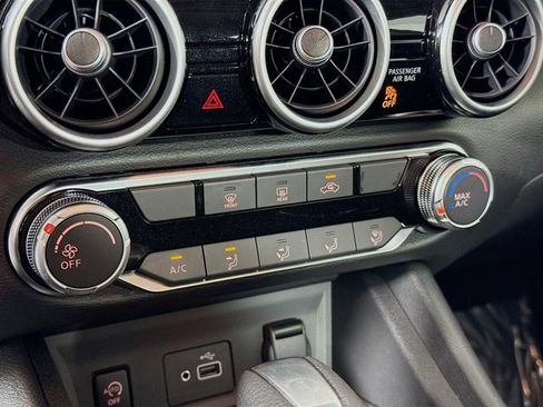 Certified 2025 Nissan Sentra S image 17