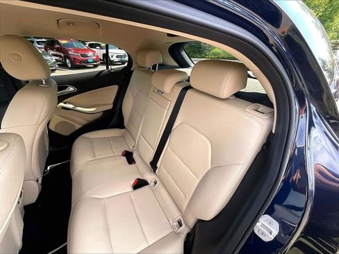 Used 2018 Mercedes-Benz GLA 250 4MATIC image 25