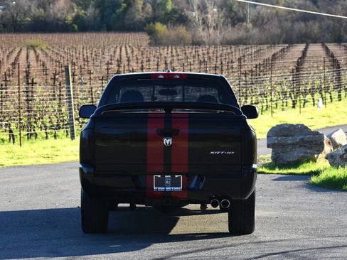 Used 2005 Dodge Ram 1500 Truck Base 4dr Quad Cab RWD SB image 18