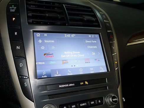 Used 2020 Lincoln MKZ Reserve w/ Elements Package image 37