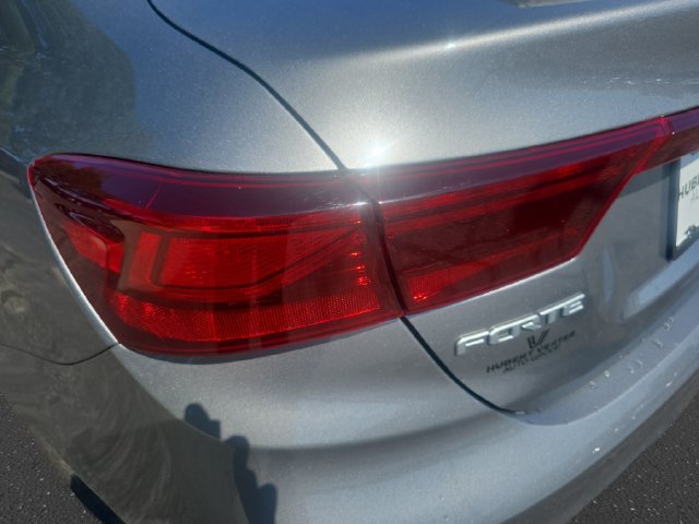 Used 2024 Kia Forte LXS w/ LXS Technology Package FWD image 32