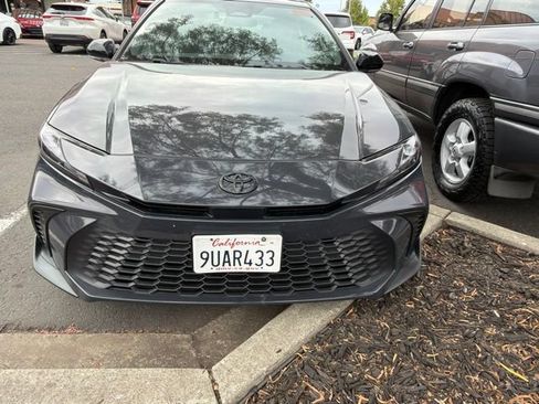 Certified 2025 Toyota Camry SE FWD image 19
