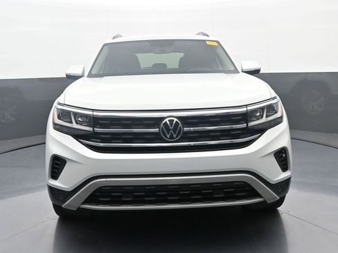 Used 2021 Volkswagen Atlas SE w/ Towing Package FWD image 2