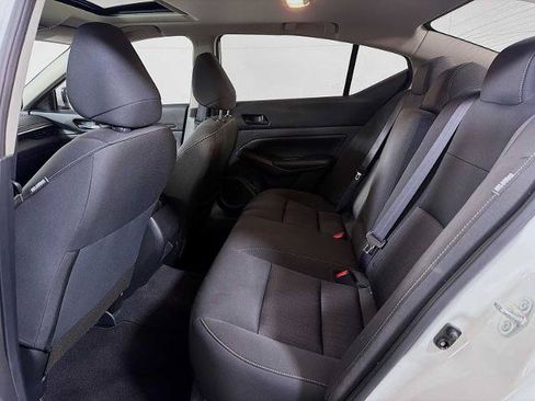 Certified 2024 Nissan Altima 2.5 SV w/ SV Premium Package FWD image 22