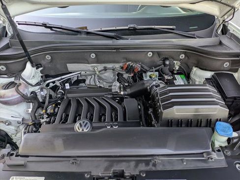 Used 2018 Volkswagen Atlas Launch Edition image 21