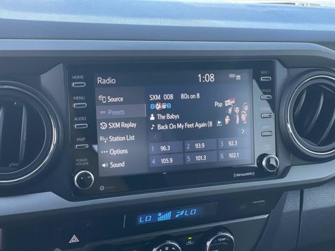 Used 2023 Toyota Tacoma TRD Off-Road image 10