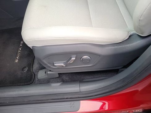Used 2024 Hyundai Santa Fe SEL FWD image 15