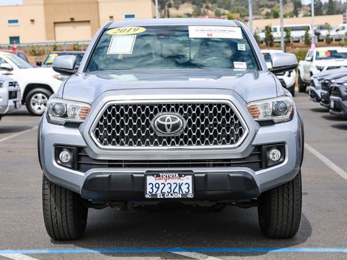 Certified 2019 Toyota Tacoma TRD Off-Road w/ TRD Premium Off Road Package RWD image 20