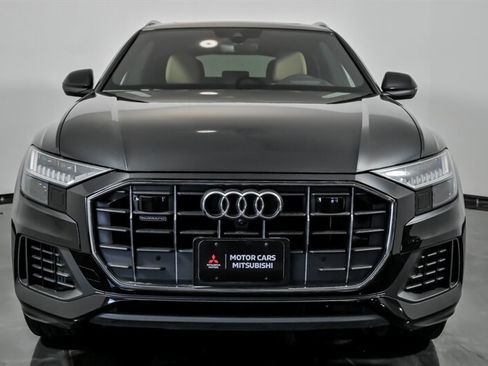 Used 2020 Audi Q8 Prestige AWD/4WD image 4