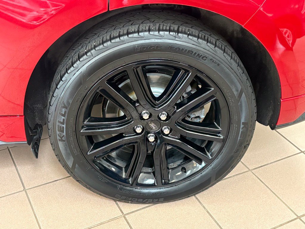 Used 2022 Ford Edge ST-Line AWD/4WD image 9