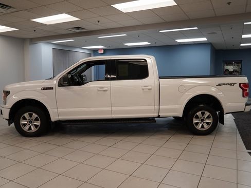 Used 2018 Ford F150 XLT w/ Equipment Group 302A Luxury image 2