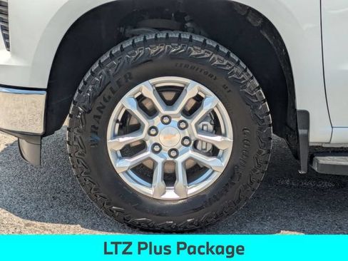 Used 2025 Chevrolet Silverado 1500 LTZ w/ Z71 Off-Road Package AWD/4WD image 12