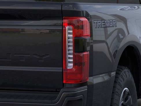 New 2026 Ford F350 Lariat w/ Tremor Off-Road Package AWD/4WD image 21