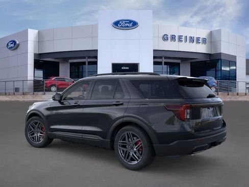New 2026 Ford Explorer ST-Line w/ ST-Line Street Pack AWD/4WD image 4