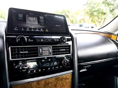 Used 2023 Nissan Armada SL w/ Captain's Chairs Package image 23