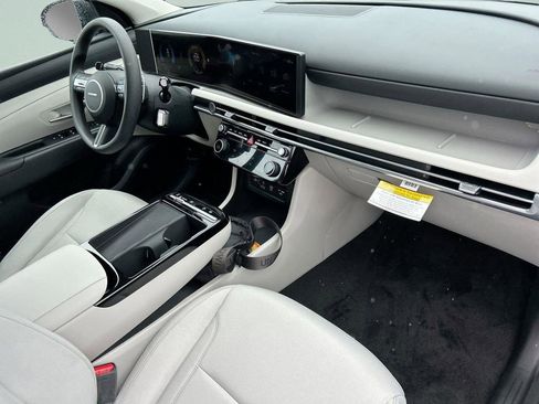 New 2026 Hyundai Tucson Blue SE image 14