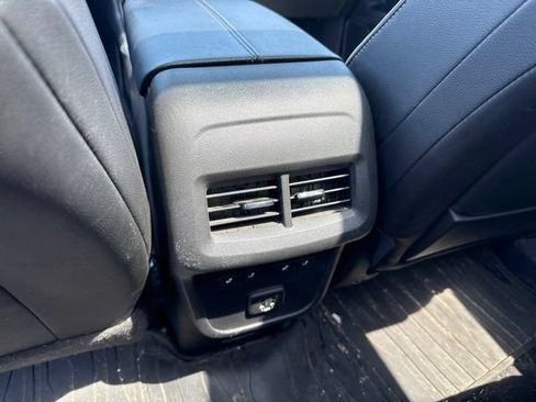 Used 2020 GMC Terrain Denali w/ Denali Premium Package AWD/4WD image 16