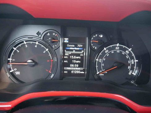 Used 2022 Toyota 4Runner SR5 Premium image 48