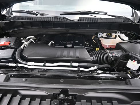Used 2026 Chevrolet Silverado 1500 LT AWD/4WD image 28