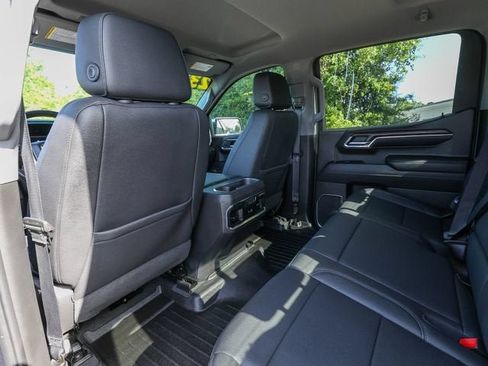 Used 2023 GMC Sierra 1500 SLT w/ SLT Premium Plus Package AWD/4WD image 26