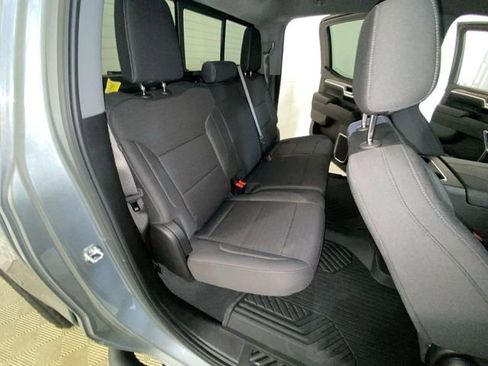 Used 2025 Chevrolet Silverado 1500 LT Trail Boss w/ Convenience Package II image 10