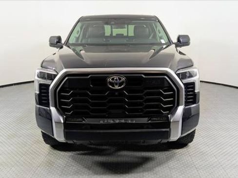Used 2022 Toyota Tundra Limited w/ TRD Off-Road Package AWD/4WD image 11
